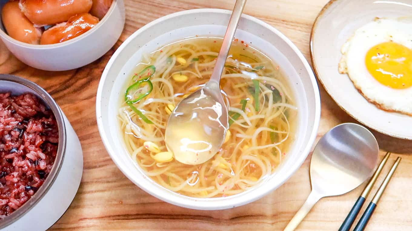 Soybean Sprout Soup Recipe - A Healthy and Nourishing Asian-Inspired Delight | Intrecipes