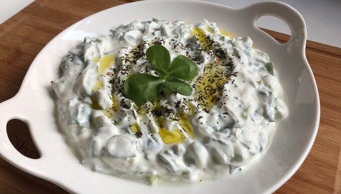 Turkish Purslane and Yogurt