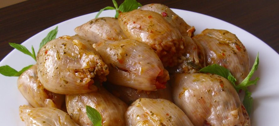 Savory Stuffed Onions with Olive Oil: A Flavorful Delight for Onion Lovers | Intrecipes