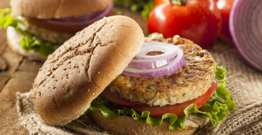 Delicious and healthy bulghur hamburger with a hearty veggie patty, served with fresh toppings