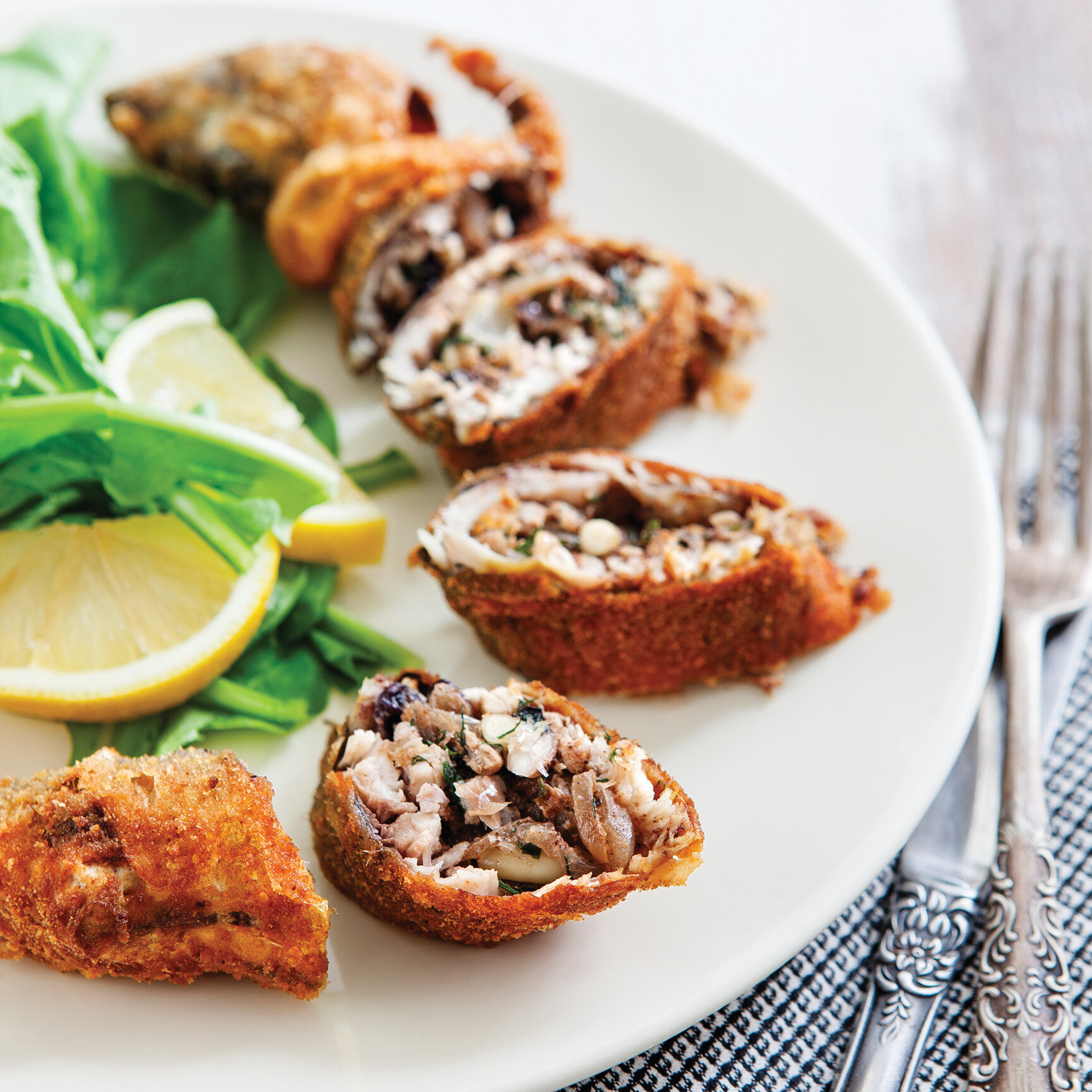 Aegean Delicacy Stuffed Mackerel » intrecipes