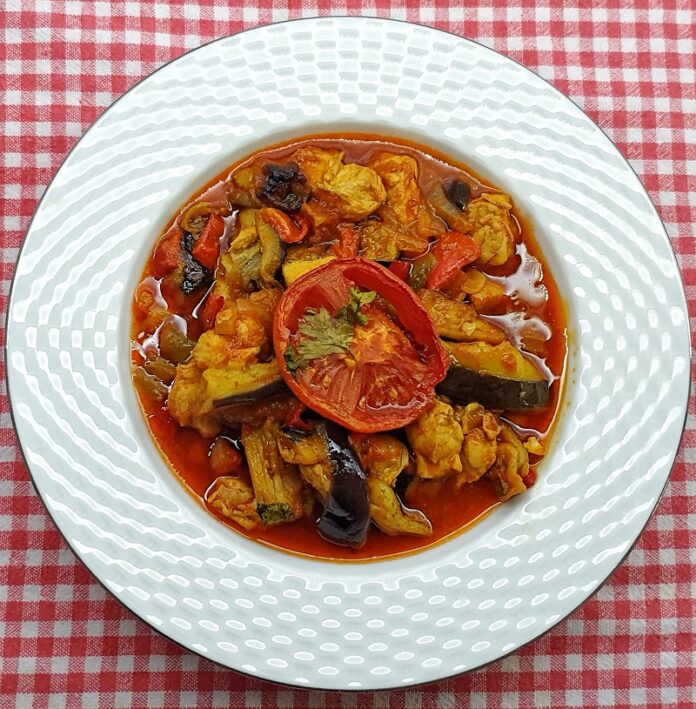 Turkish Chicken and Eggplant Delight A Flavorful Anatolian Dish