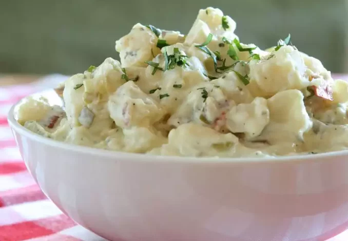 Creamy and delicious potatoes with yogurt recipe: a comforting and flavorful dish perfect for any occasion.