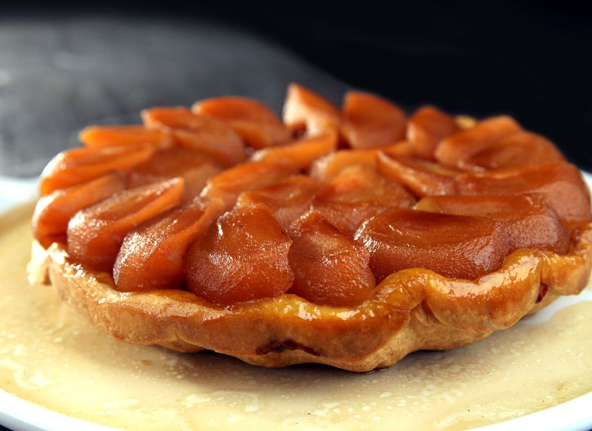 Classic French Tarte Tatin Recipe: Upside-Down Caramelized Apple Tart Perfection | Intrecipes