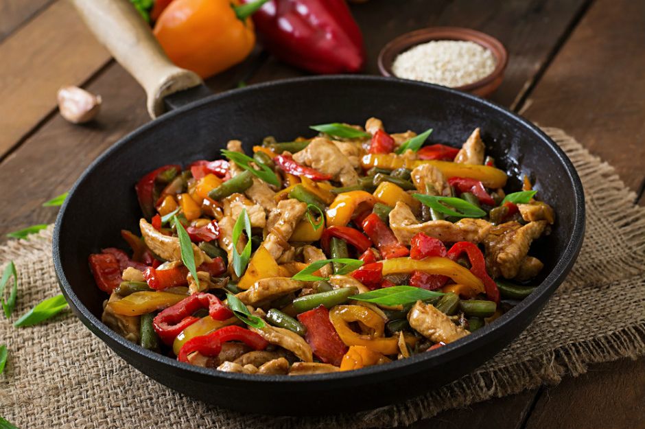 Vegetable Chicken Sauté Recipe | Easy and Healthy Chicken Sauté | Intrecipes