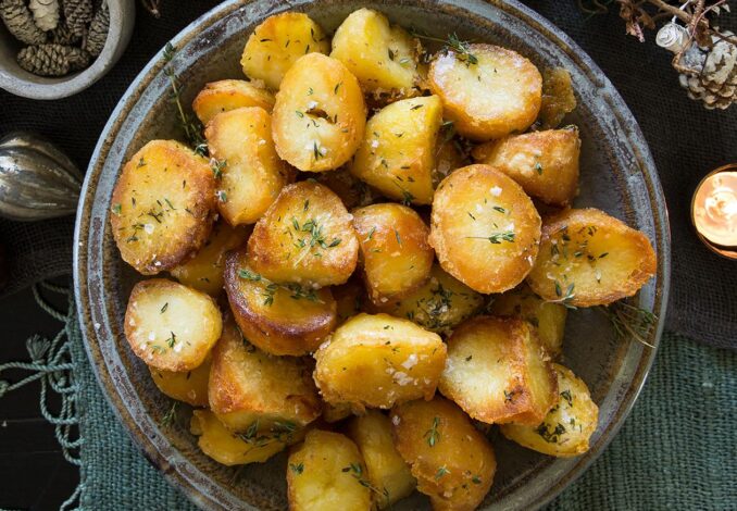 Butter and Thyme Roast Potatoes