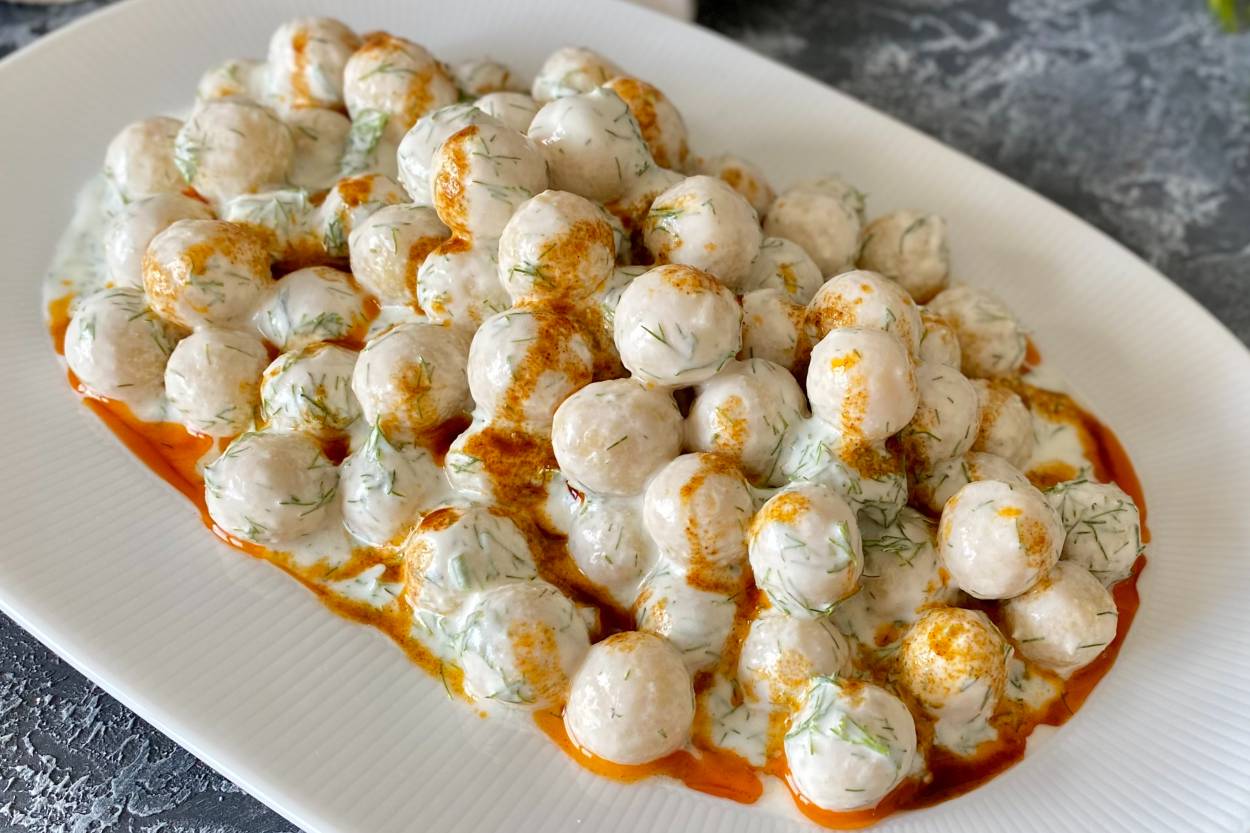 Bulgur Meatballs with Yogurt Recipe: A Wholesome and Flavorful Delight | Intrecipes